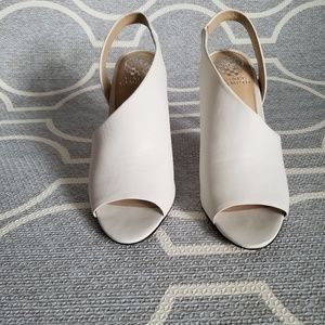 Vince Camuto Crasantha Sandal - White